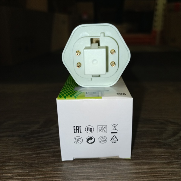 Компактная энергосберегающая лампа КЛЛ мощностью 32 Вт с цоколем GX24q-3 для электронных ПРА (ЭПРА)