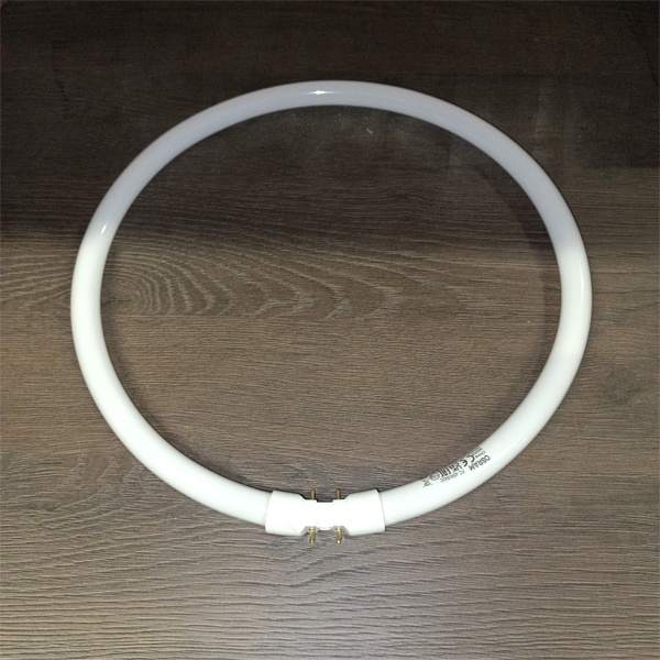 Лампа люминесцентная кольцевая Osram FC T5 (4050300528526) мощностью 40 Ватт с цоколем 2GX13 белого света.