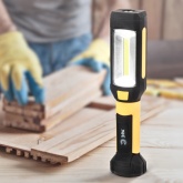 Фонарь ЭРА Рабочий RB-801 серия Практик 6W COB+4W батареи 3xAAA магнит, крючок, прищепка 720гр.