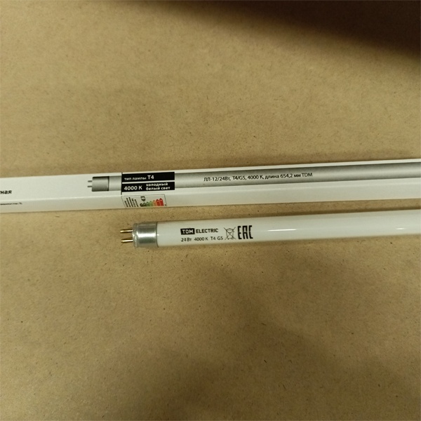 Двухцокольная лампа-трубка люминесцентная ЛЛ Т4 мощностью 24 Вт с цоколем G5 белого (дневного) света для ЭПРА