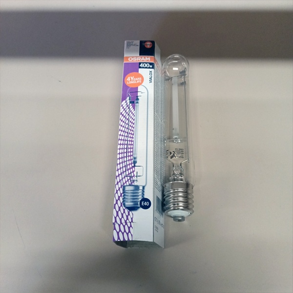 Газоразрядная натриевая лампа (ДНаТ) мощностью 400 Вт с цоколем E40