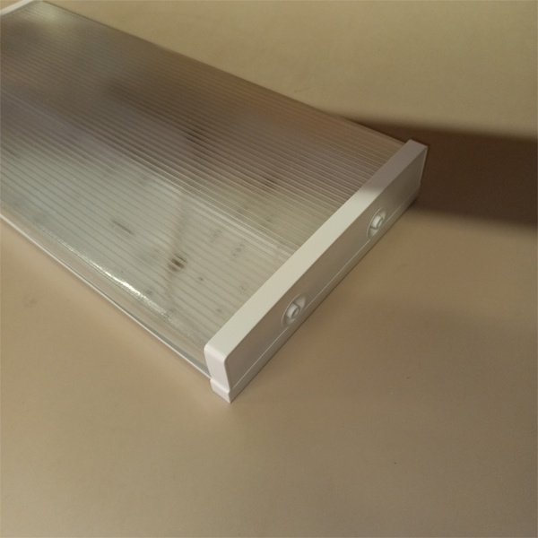 Светильник c ЭПРА ламповый офисно-административного освещения ЛПО 12 ТДМ, мощностью 4х18 Ватт, тип лампы T8 G13,