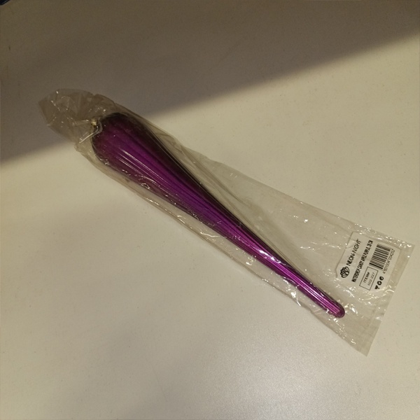 Декоративная новогодняя елочная фигурка