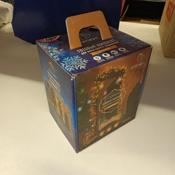 Готовый комплект для новогоднего украшения прихожей, гирлянды желтого цвета Neon-Night