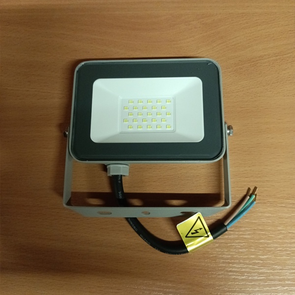 Прожектор светодиодный, влагозащищенный СДО 07-20, 20Вт, холодный дневной свет, серый, ИЭК