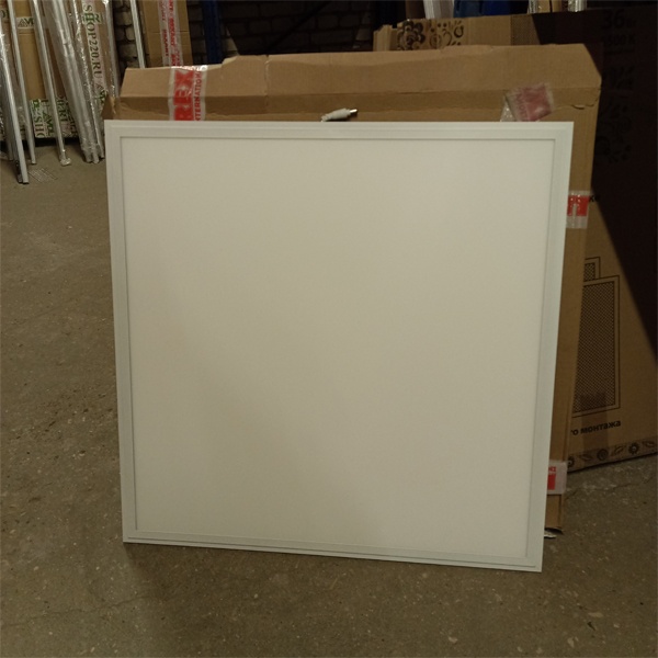 Ультратонкая LED панель Rexant 40 Ватт, 165-265 Вольт. Опал.