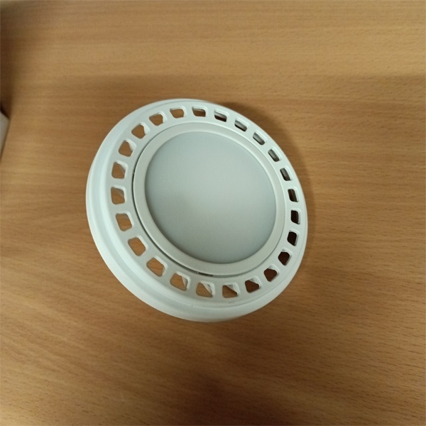 Светодиодная, диммируемая, лампочка акцентного освещения, мощностью 15 Ватт, с цоколем GU10, угол излучения 120°, теплый белый свет фото 1