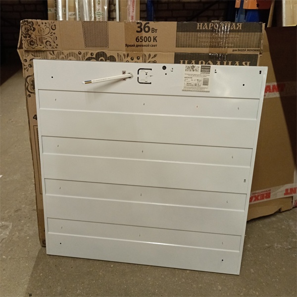 Ультратонкая светодиодная панель ТДМ, мощностью 36 Ватт, холодный дневной свет, призматический рассеиватель фото 1