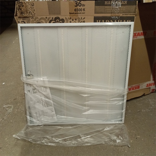 Ультратонкая светодиодная панель ТДМ, мощностью 36 Ватт, холодный дневной свет, призматический рассеиватель фото 2