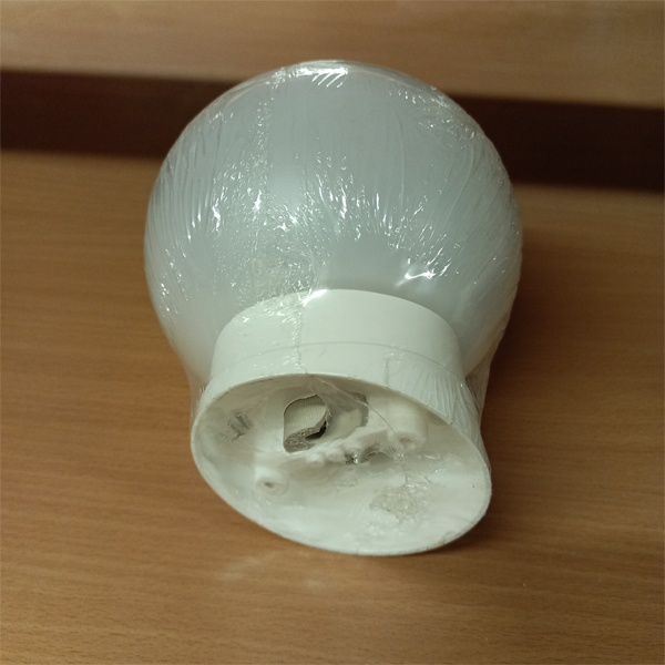 Декоративный накладной осветительный прибор ТДМ наклонного типа, для лампы с цоколем E27 максимальной мощностью 60 Ватт фото 2