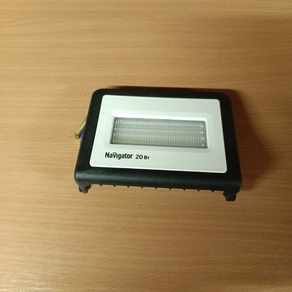 Влагозащищенный LED прожектор Навигатор, мощностью 20 Ватт, холодный дневной свет фото 1