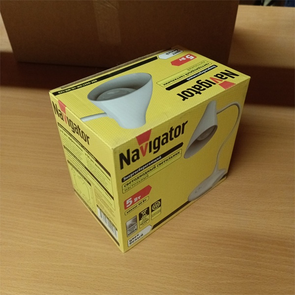 Светодиодный настольный энергосберегающий светильник Navigator мощностью 5 Ватт, нейтральный белый свет, белый корпус фото 1