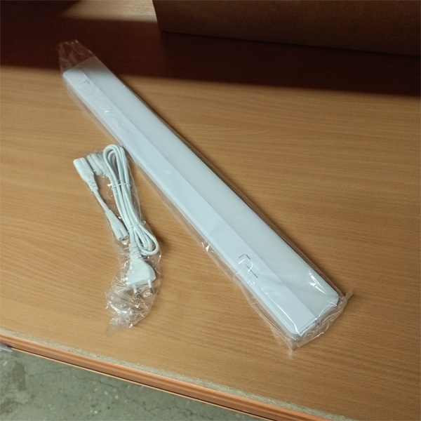 Светодиодные линейные светильники Navigator с выключателем и диммером фото 1