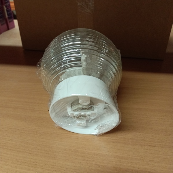 Декоративный накладной осветительный прибор ЭРА с наклонным основанием, для лампы с цоколем E27 максимальной мощностью 60 Ватт фото 2