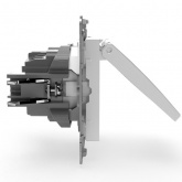Розетка с заземлением Tokov Electric Pixel 16А шторки крышка IP20 белый