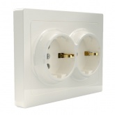 Розетка 2-я с заземлением в сборе Tokov Electric Pixel 16А шторки IP20 бежевый