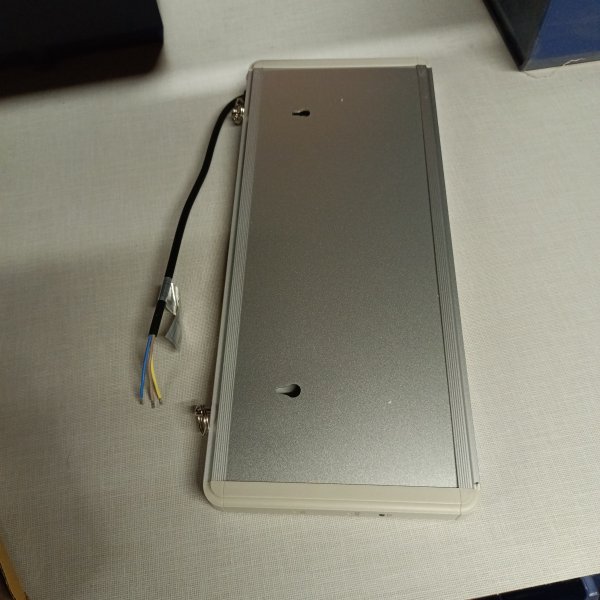 LSSA0-1002-003-K03 Аварийный светильник светодиодный постоянного действия для указания мест выхода при эвакуации (направление движения, различные информационные цели). фото покупателя 2