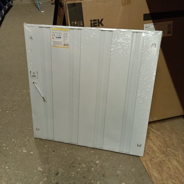 LDVO2-6560-36-6500-U-K01 Универсальный потолочный светильник 595*595 накладной и встраиваемый в Армстронг с рассеивателем призма фото покупателя 1