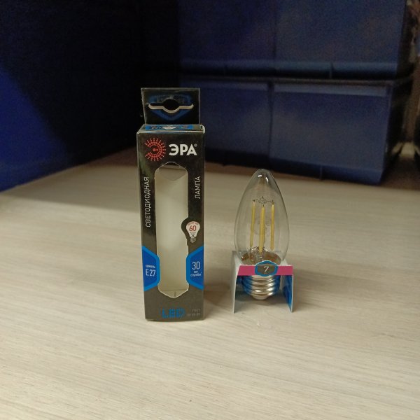 Б0027951 Энергосберегающая LED лампочка свеча с нитевидными светодиодами, мощностью 7 Ватт, с цоколем E27, нейтральный белый свет, прозрачная колба фото покупателя 1