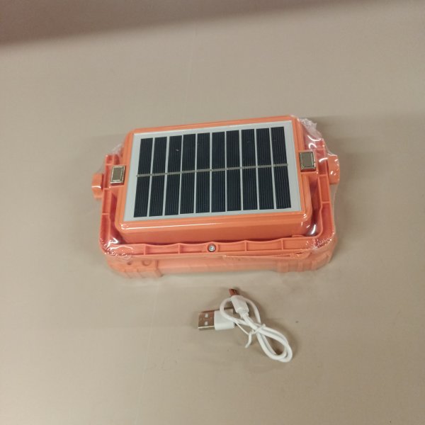Светодиодный прожектор FL-LED Light-PAD SOLAR, мощностью 40 Ватт, нейтральный белый свет, со встроенной солнечной батареей фото покупателя 3