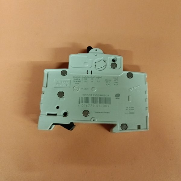 2CDS251001R0504 Модульный однополюсный электрический автомат ABB S201 System pro M на 50 Ампер, с характеристикой C фото покупателя 3