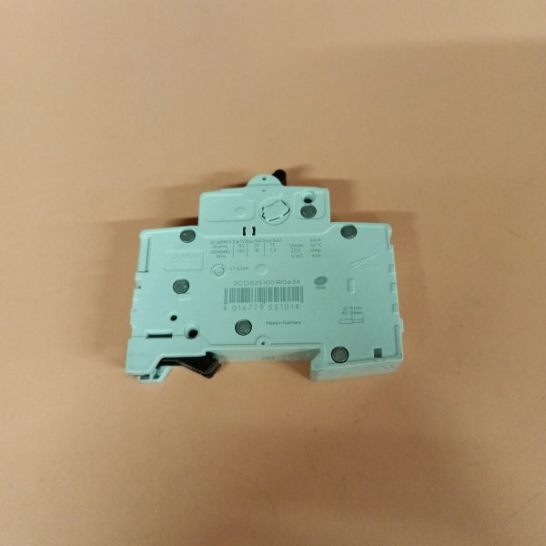 2CDS251001R0634 Модульный однополюсный электрический автомат ABB S201 System pro M на 63 Ампера, с характеристикой C фото покупателя 1