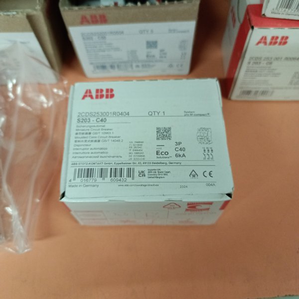 2CDS253001R0404 Модульный трехполюсный электрический автомат ABB S203 System pro M на 40 Ампер, с характеристикой C фото покупателя 1