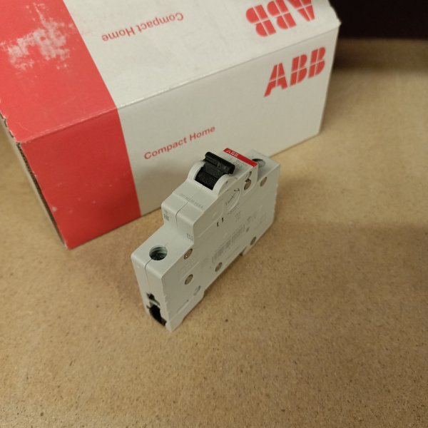 2CDS211001R0634 Модульный электрический автомат однополюсный АББ тип С 63 ампера для защиты электрической цепи фото покупателя 2