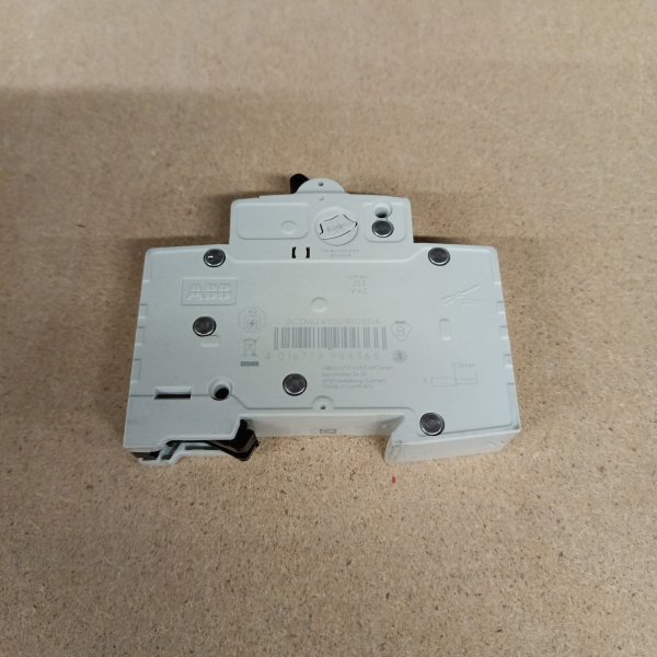 2CDS241001R0504 Модульный электрический автомат однополюсный АББ SH201L 50 ампер тип С для защиты электрической цепи фото покупателя 1