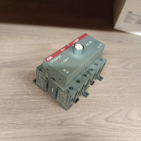 1SCA105338R1001 Реверсивный (перекидной) трехполюсный выключатель нагрузки ABB серии OT63F3С на 63 Ампера. фото покупателя 10