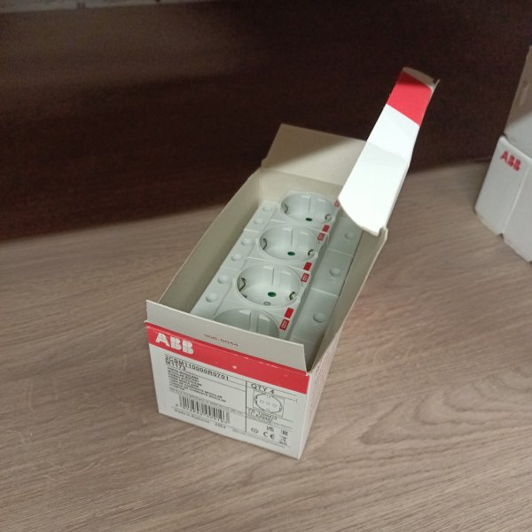 Щитовая розетка ABB типа M1173 на DIN-рейку, 16 Ампер с двумя полюсами и нейтралью фото покупателя 10
