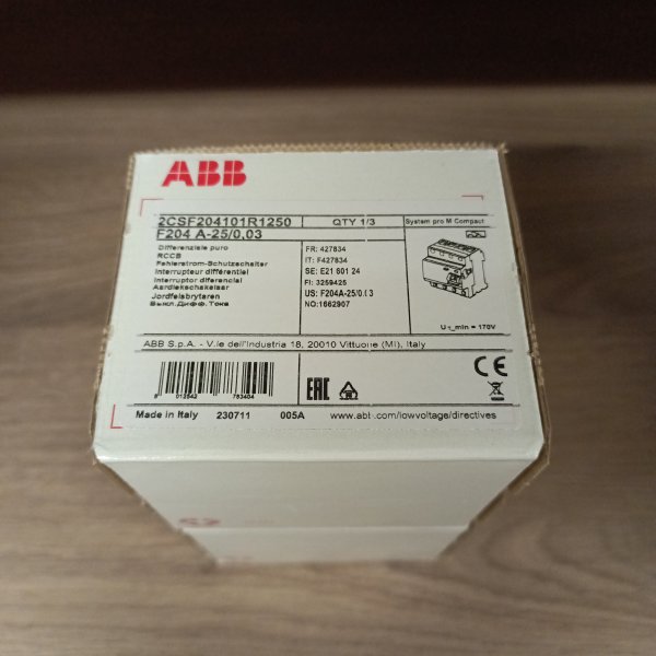 2CSF204101R1250 Трехфазное устройство защитного отключения ВДТ четырехполюсное AББ F204 тип А 25 ампер 30мА фото покупателя 1