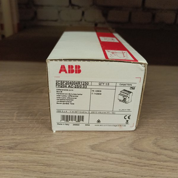 Трехфазное устройство защитного отключения ВДТ четырехполюсное AББ FH204 тип АС 25 ампер 30мА фото покупателя 5