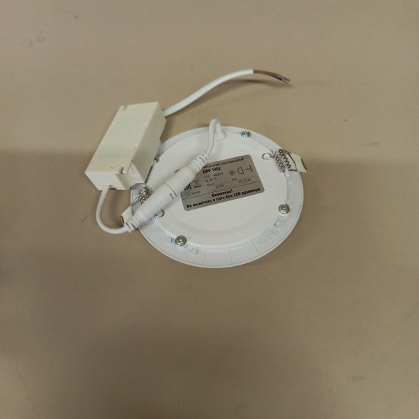 LDVO0-1602-1-7-K02 Встраиваемый светодиодный светильник ИЭК ДВО 1602 круглой формы, 7 Вт, белый свет фото покупателя 3
