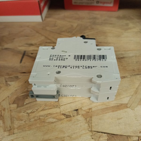 Электрический двухполюсный автомат Legrand TX3 на 32 Ампера характеристика C фото покупателя 2
