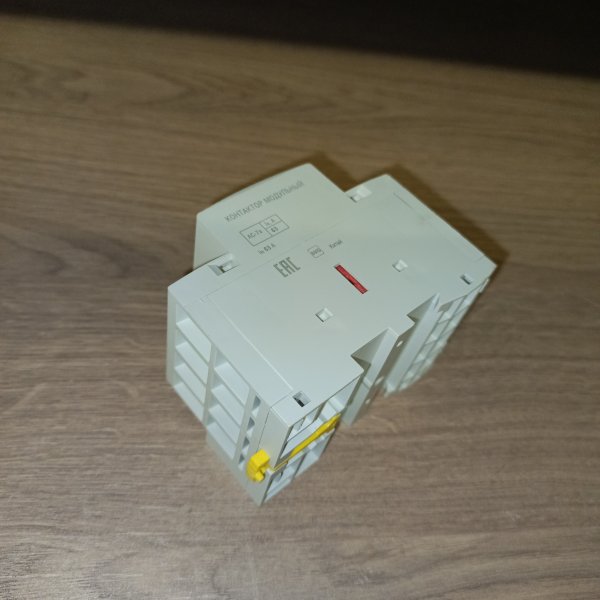 MKK21-63-40 Четырехполюсный магнитный пускатель модульный КМ63-40М, номинальным током 63 Ампера, управление 230В, 4NO фото покупателя 1