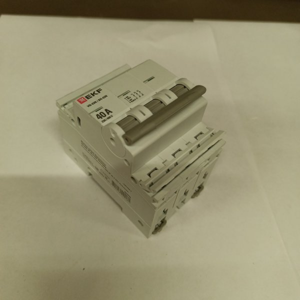 S63340 Трехполюсный модульный рубильник ВН-63N EKF PROxima, номинальный ток 40 Ампер фото покупателя 3