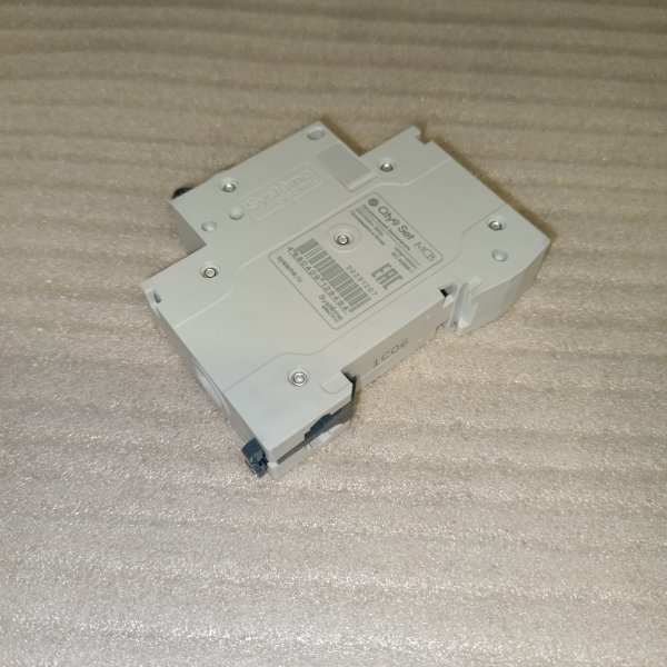 C9F36106 Модульный электрический автомат однополюсный Систем Электрик тип С 6 ампер для защиты электрической цепи фото покупателя 1