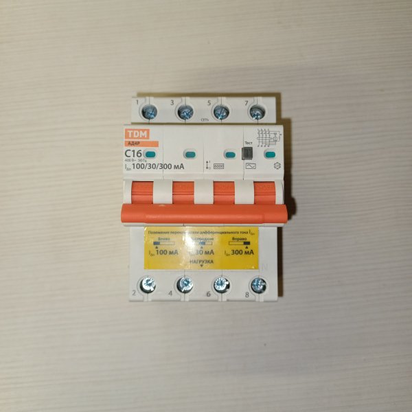 SQ0204-0629 Четырехполюсный модульный автоматический выключатель 16А с регулируемой защитой от дифференциального тока 30/100/300мА тип АС, отключающая способность 6кА, уставка С, ТДМ АД4Р фото покупателя 3