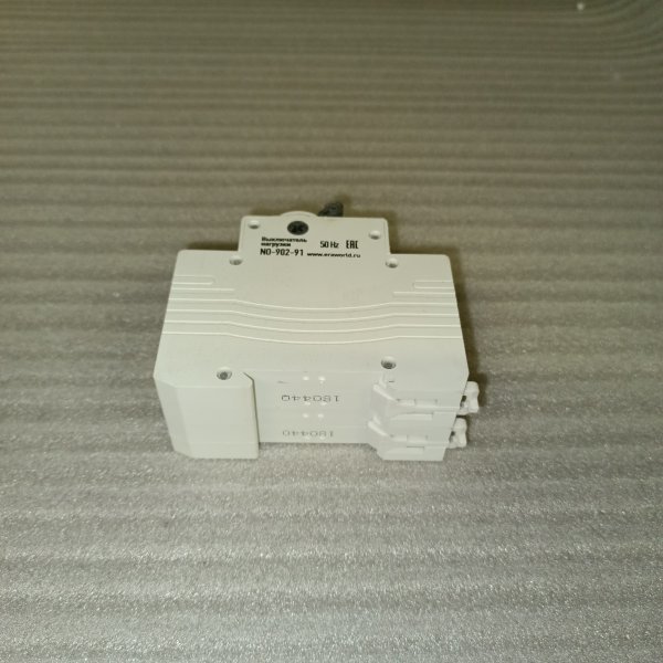 Б0031915 Двухполюсный выключатель нагрузки BH-32, номинальный ток 40 Ампер фото покупателя 1