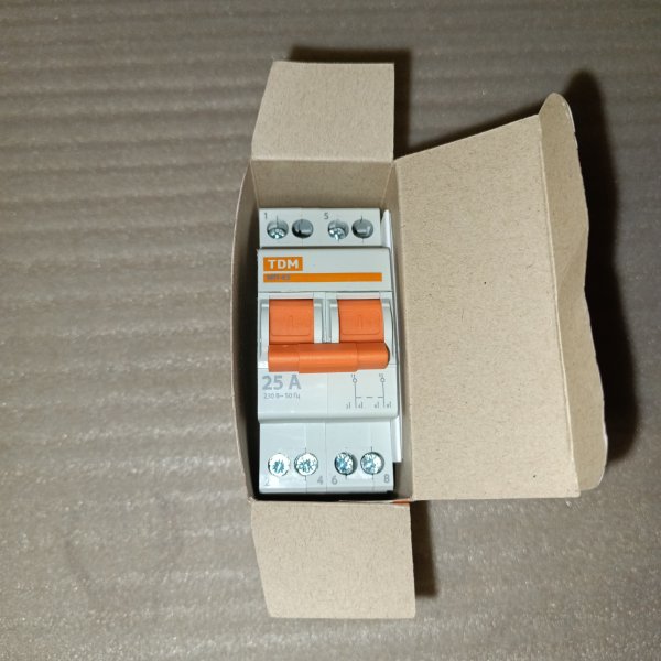 SQ0224-0014 Двухполюсный модульный переключатель трехпозиционный, номинальным током 25 Ампер, ТДМ фото покупателя 3