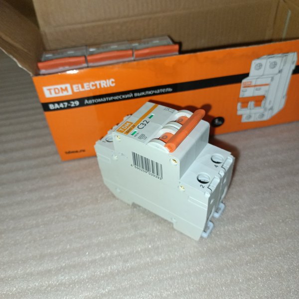 SQ0206-0096 Двухполюсный электрический автомат ВА47-29 ТДМ, номинальный ток 32 ампера, с характеристикой С, 2 модуля фото покупателя 2