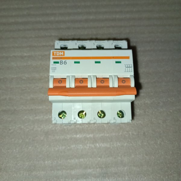 SQ0206-0054 Четырехполюсный электрический автомат ВА47-29 ТДМ, номинальный ток 6 ампер, с характеристикой B, 4 модуля фото покупателя 3