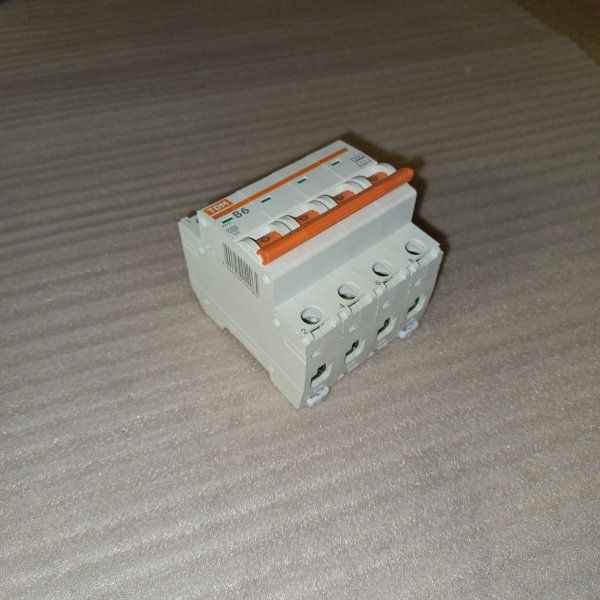 SQ0206-0054 Четырехполюсный электрический автомат ВА47-29 ТДМ, номинальный ток 6 ампер, с характеристикой B, 4 модуля фото покупателя 2
