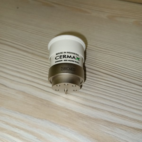 PE300BFA Лампа специальная газоразрядная медицинская Excelitas CERMAX PE300BFA, мощностью 300 Ватт, цветовая температура 5900 К фото покупателя 3