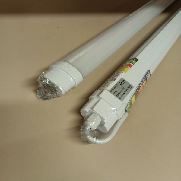 610645 Пылевлагозащищенный светильник Фотон FL-LED LSP-L, мощностью 24 Ватт, теплый белый свет фото покупателя 1
