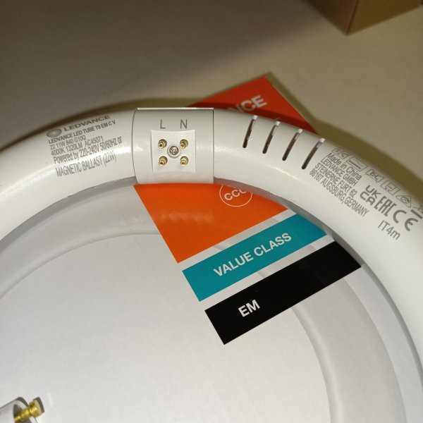 4099854042461 Кольцевая светодиодная лампочка LED TUBE T9, мощностью 11 Ватт, с цоколем G10q, нейтральный белый свет фото покупателя 2