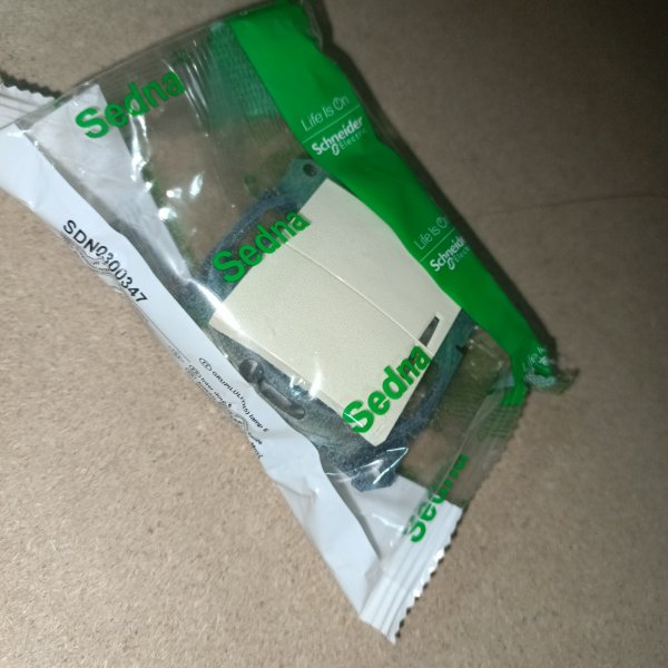 SDN0300347 Двухклавишный выключатель с индикацией скрытой установки Schneider Electric серии Sedna, цвет слоновая кость(бежевый) фото покупателя 2