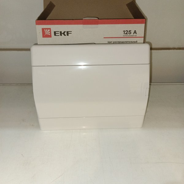 sb-v-12w Встроенный модульный щиток пластиковый ЕКФ для дома и квартиры скрытой установки на 12 модулей фото покупателя 4
