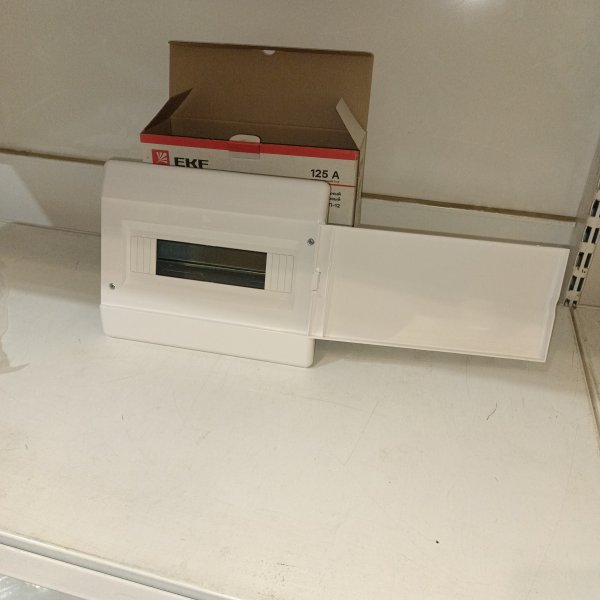 sb-v-12w Встроенный модульный щиток пластиковый ЕКФ для дома и квартиры скрытой установки на 12 модулей фото покупателя 3